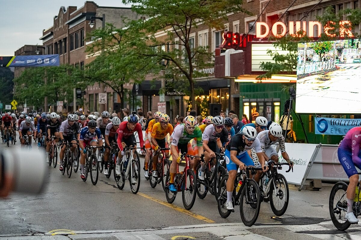 220624 To AD Downer Ave Mens P12 78